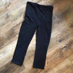 Gap Maternity Capri Leggings